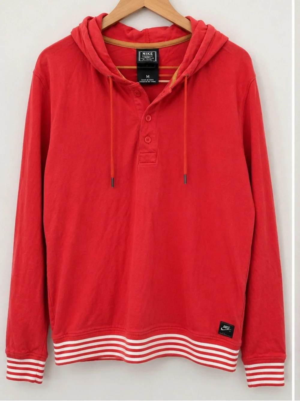 NIKE Women’s Sweatshirt Hoodie Size M # K45